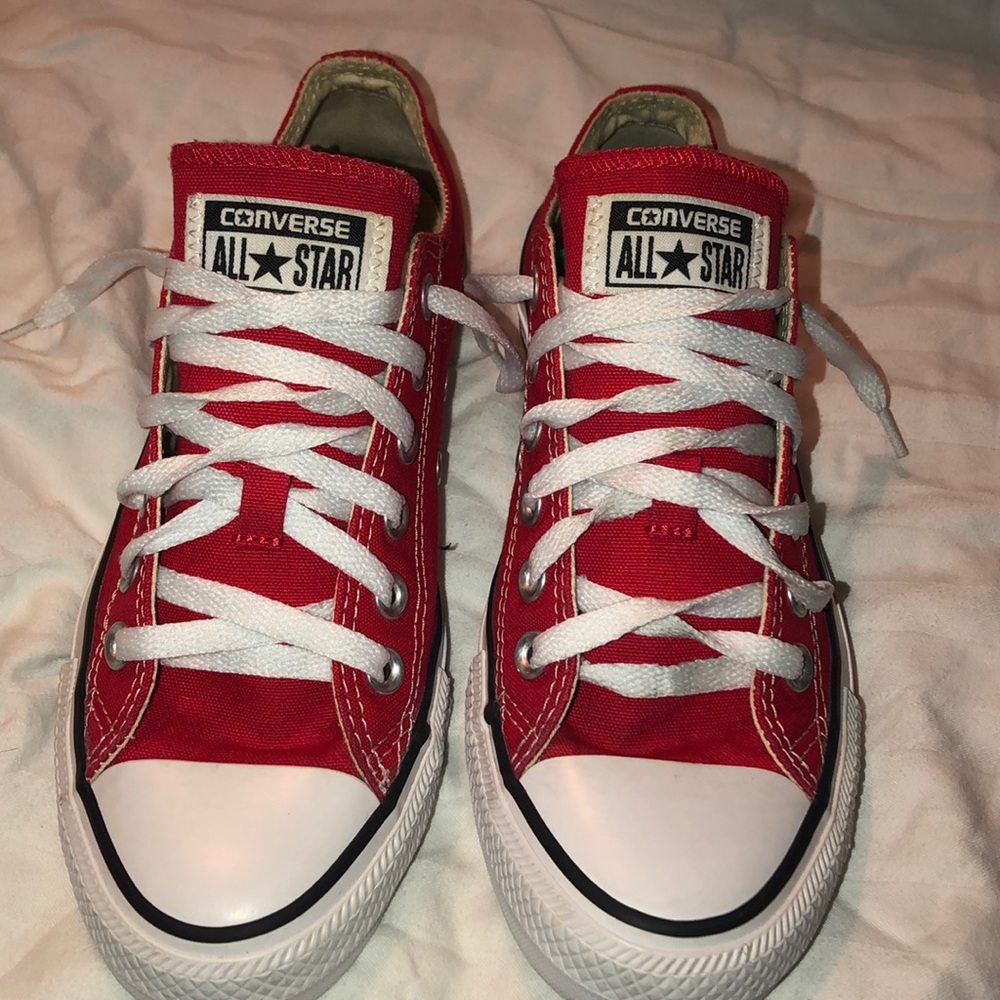chuck taylor all star low top converse